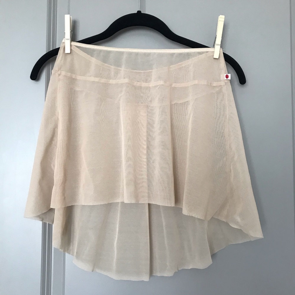 Yumiko Isabelle nude mesh short ballet skirt